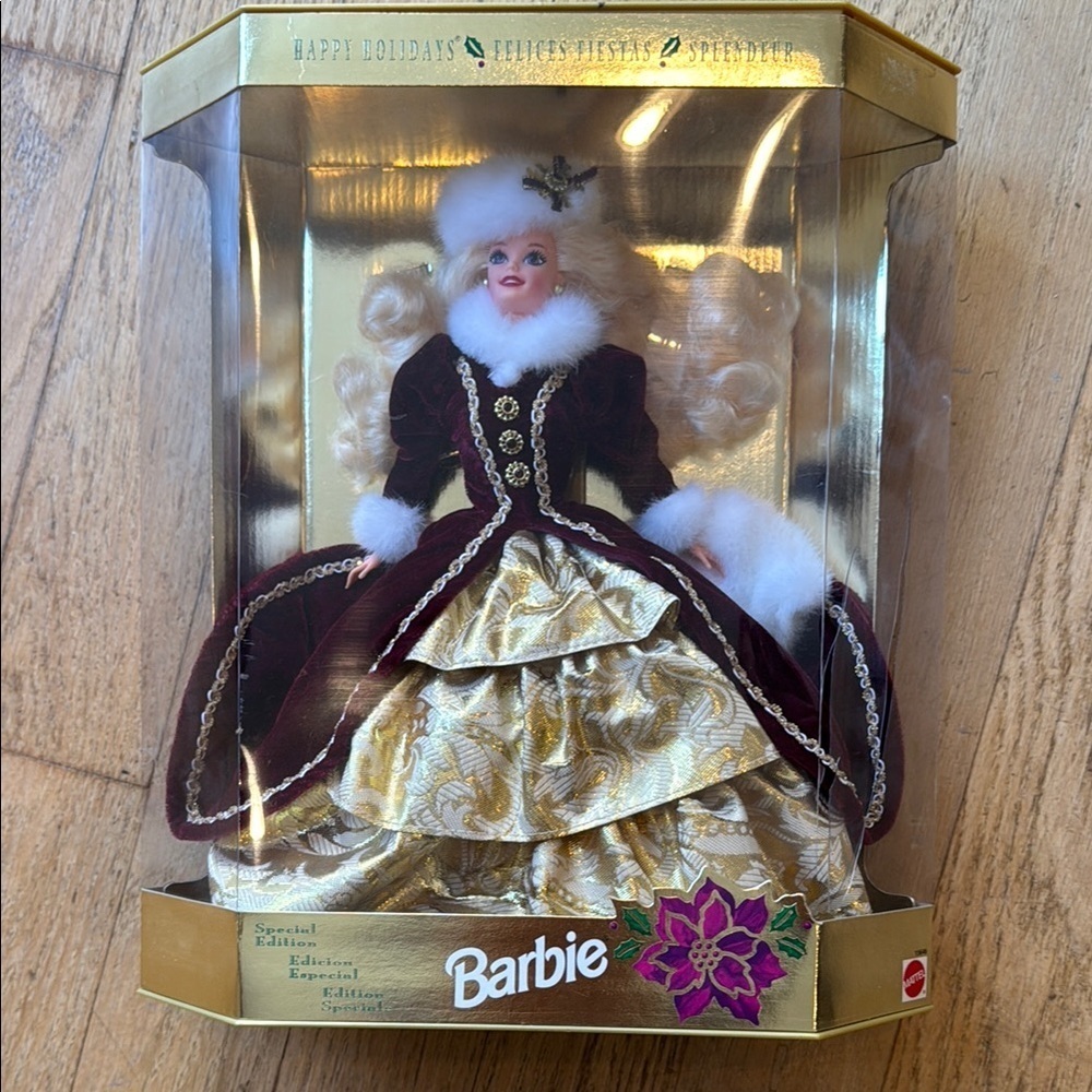 1996 Holiday Barbie, new in box